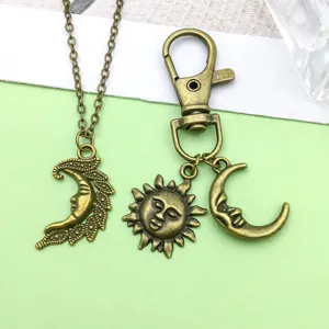 Antieke bronskleurige legering zon en maan hanger bedels voor DIY handgemaakte sieraden maken.