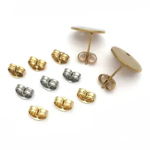 Edelstahl Ohrstecker und Schmetterlingsverschluss Detailaufnahme für DIY Schmuck.