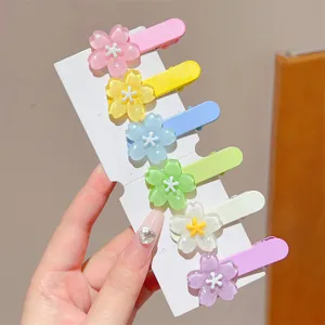 Sweet jelly-colored flower hair clips set, colorful resin floral duckbill clips for cute styles.