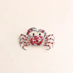Exquisite crystal crab brooch pin, sparkling rhinestone animal lapel jewelry for women outfits.