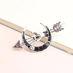 Vintage crystal hand-in-eye crescent moon arrow brooch pin for women suit fashion jewelry