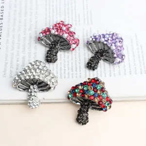 Mode Zinklegering Emaille Strass Paddestoel Brosche Elegante Kunstparel Speld Mantel Jurk Pak Kleding Accessoires Voor Dames Heren Sieraden