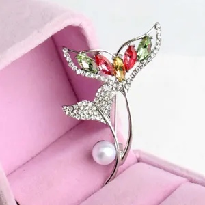 Exquisite fish tail rhinestone pearl brooch alloy silver plated elegant women jewelry accessory.