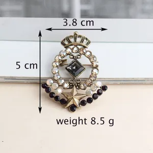 Vintage Baroque crown star rhinestone brooch pin, elegant sweater accessory, size 3.8x5cm.