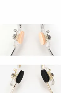 Vue rapprochée des plaquettes de nez en éponge souple pour lunettes, coussinet anti-dérapant.