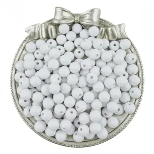 White solid acrylic round beads for DIY handmade bracelets, necklaces, and jewelry accessories.