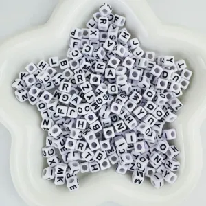 Perles de lettres carrées en acrylique 6x6mm perles en vrac cube blanc pour fabrication de bijoux
