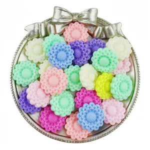 Detailed view of colorful 20mm acrylic sunflower beads for DIY jewelry and bracelet making.