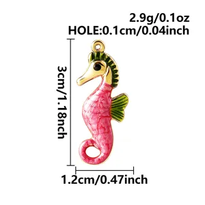 Stainless steel pink seahorse pendant detail, 3cm size and hole specification for DIY jewelry.
