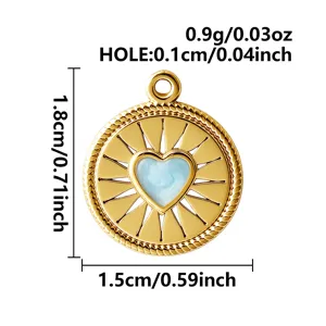 Ciondolo a cuore bohémien in acciaio inossidabile con smalto blu e specifiche.