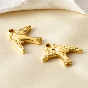 Colgantes de pájaro de acero inoxidable dorado, diseño delicado para accesorios de joyería DIY.