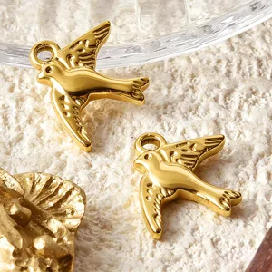Colgantes de pájaro de acero inoxidable dorado para joyería DIY, dijes de golondrina collares.