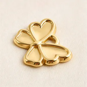 Colgante de corazón de mariposa chapado en oro de 18k accesorios de joyería DIY hallazgos