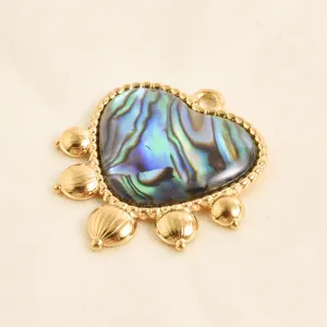 Colgante de corazón concha abulón acero inoxidable detalle, dije de joyería DIY chapado en oro 18k.