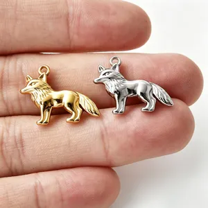 Pendentif renard animal en métal 3D vue détaillée pour bracelet DIY accessoires de bijoux