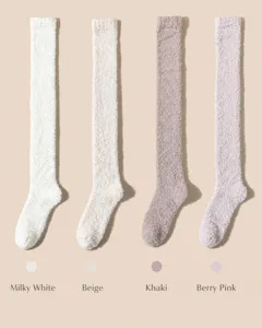 Chaussettes montantes en polaire corail douillettes pour femmes, chaussettes de sol d'hiver.