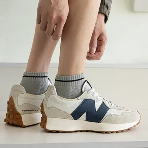 Men's summer thin sports socks mid tube breathable cotton socks daily wear main view display