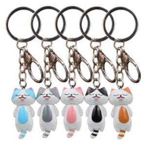 Süßes Cartoon Katze Schlüsselanhänger Set mit bunten Anhängern für Schlüssel und Taschen.