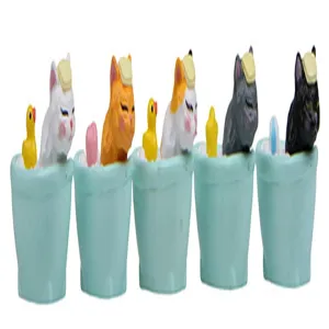 Süße Katzen Bad Miniatur Figuren Harz Desktop Ornament Puppe Cartoon Landschaftsspielzeug