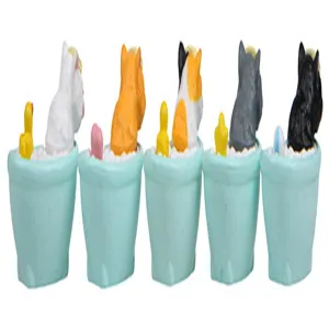 Süße Badende Katzen Figuren Set in Mini Wannen, perfekte Schreibtisch Deko und Dekoration.