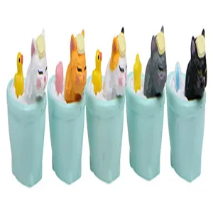 Süße heilende Bad Katzen Figuren Set, Miniatur Harz Mikro Landschaft Tischspielzeug für Zuhause.