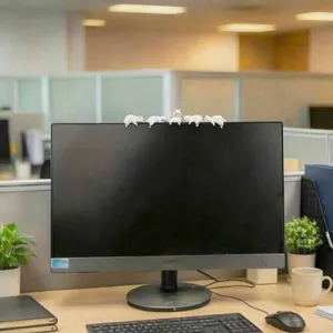Niedliche Cartoon PVC Eisbär Monitor Kante Figur Heilung Stil Desktop Ornament Mini Tier Skulptur Bildschirm Dekoration