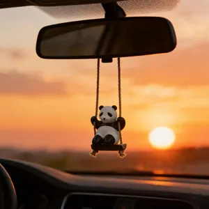 Mignon panda balançoire voiture suspendu ornement rétroviseur pendentif détail