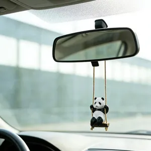Mignon panda balançoire rétroviseur voiture décoration, ornement mignon en résine.