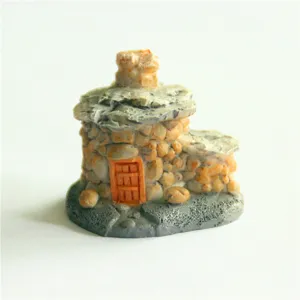 Kleine Mini-Steinhaus-Figur aus Harz fuer Mikro-Landschaft DIY Bonsai-Garten-Dekoration.