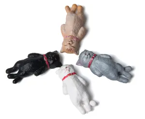 Cute sleeping cat figurines with collars, perfect for DIY keychains and bag car pendants.