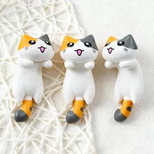 Niedliche dreifarbige Katze Hängefigur Anhänger, ideal für DIY Schlüsselanhänger und Taschen.