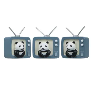 Set di calamite per frigorifero panda TV in resina, simpatico adesivo decorativo per casa.