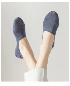 Men's invisible low-cut boat socks, summer thin breathable mesh cotton anti-slip socks.