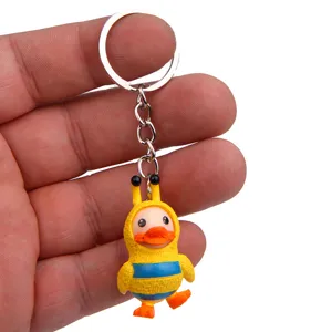 Mignon pendentif porte-clés canard de bande dessinée, anneau en métal créatif pour clés.