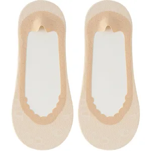 Women Summer Thin Ice Silk Boat Socks Invisible No Show Low Cut Anti Slip Cotton Bottom Shallow Mouth Socks