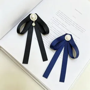 Nœud Papillon Style Preppy pour Femmes Col Ruban Broche Élégant Ruban Satin Nœud Papillon Accessoires de Chemise Académiques