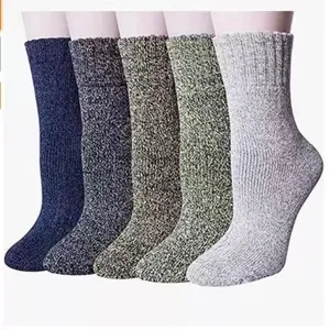 Dicke Wollwintersocken warme Strick Crew Socken für Damen vielseitige kuschelige Farben