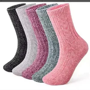 Damen dicke Wolle Thermosocken Winter kuschelige Strick Crew Socken bunte warme Fuesse