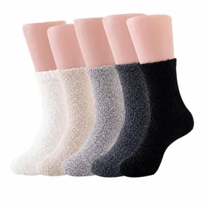 Chaussettes de Nuit en Polaire Corail Unie Unisexe Épaissies Chaudes Douces Confortables Chaussettes de Sol Intérieures Accessoires de Vêtements de Nuit d'Hiver