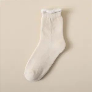 Gezellige gevoerde wintersokken voor dames, dikke thermische sokken in neutrale beige.