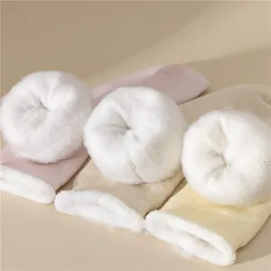 Dikke winter thermische acryl sokken voor vrouwen, superzachte pluche sneeuw warme sokken.