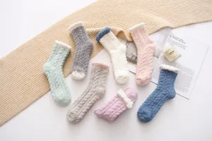 Chaussettes d'hiver en polaire douillettes pour femmes epaisses chaudes douces maison