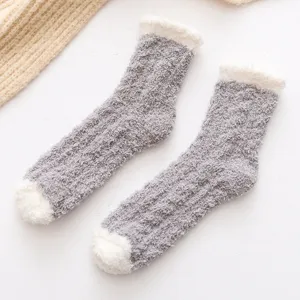 Femmes chaussettes courtes douillettes en polaire corail chaud hiver maison gris blanc