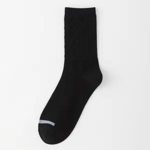 Chaussettes mi-mollet homme noires avec motif losange discret et bande bleue bout quotidien
