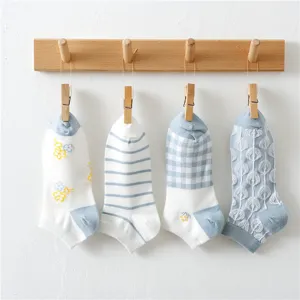 Damen Sommer dünne gekämmte Baumwolle süße Blumen Streifen Karos atmungsaktive Socken