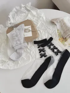 Chaussettes transparentes femme en tulle chic avec jolis nœuds, mode été élégantes.