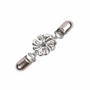 Silver tone metal flower cardigan clip shawl clip decorative collar clasp for women fashion.