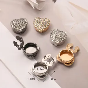 Boutons de manchette en strass en forme de cœur, boutons décoratifs en cristal pour femmes.