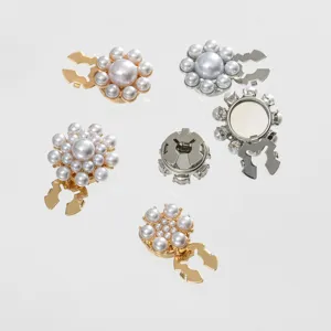 Fashion pearl rhinestone decorative buttons, versatile collar clips and chic shirt cuff accessories.