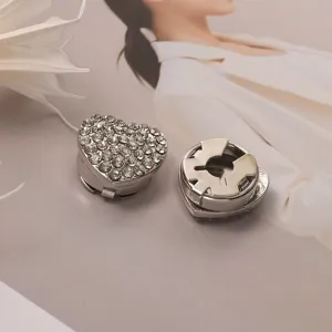 Boutons de manchette chemise coeur en strass, boutons metal cristal brillants accessoires chic.
